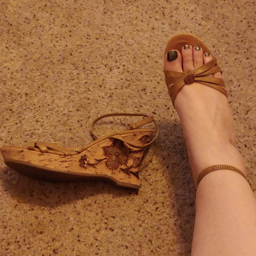 Fun almost brand new shoes